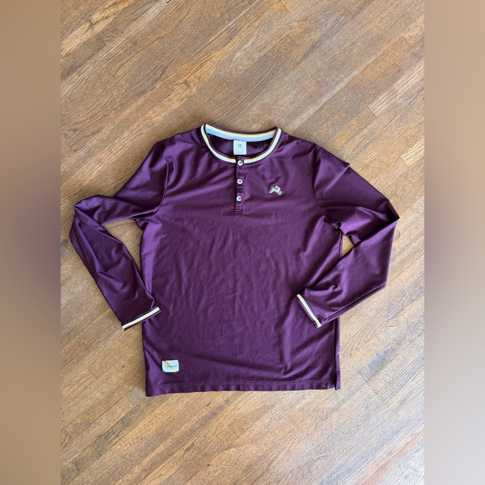 Tracksmith Long sleeve. Men’s size medium.